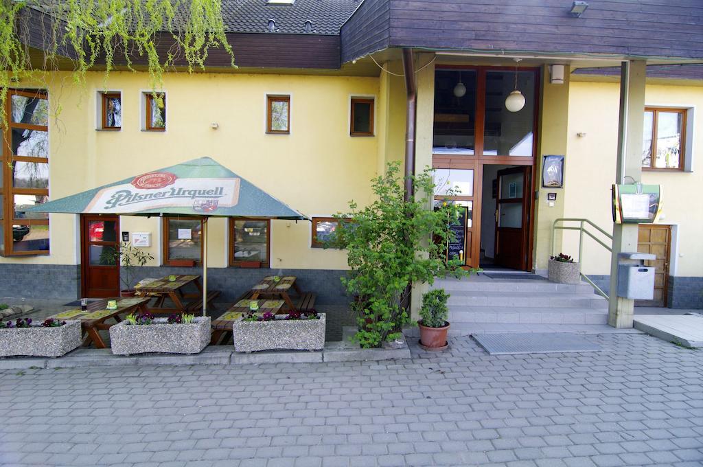 Motorest U Vodaka Prague Exterior photo