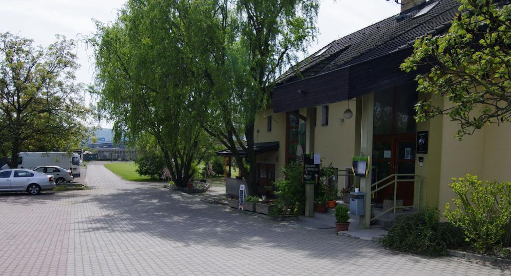 Motorest U Vodaka Prague Exterior photo